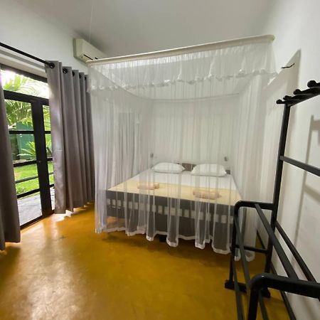 Pearl Villa Rooms And Hostel 乌纳瓦图纳 外观 照片