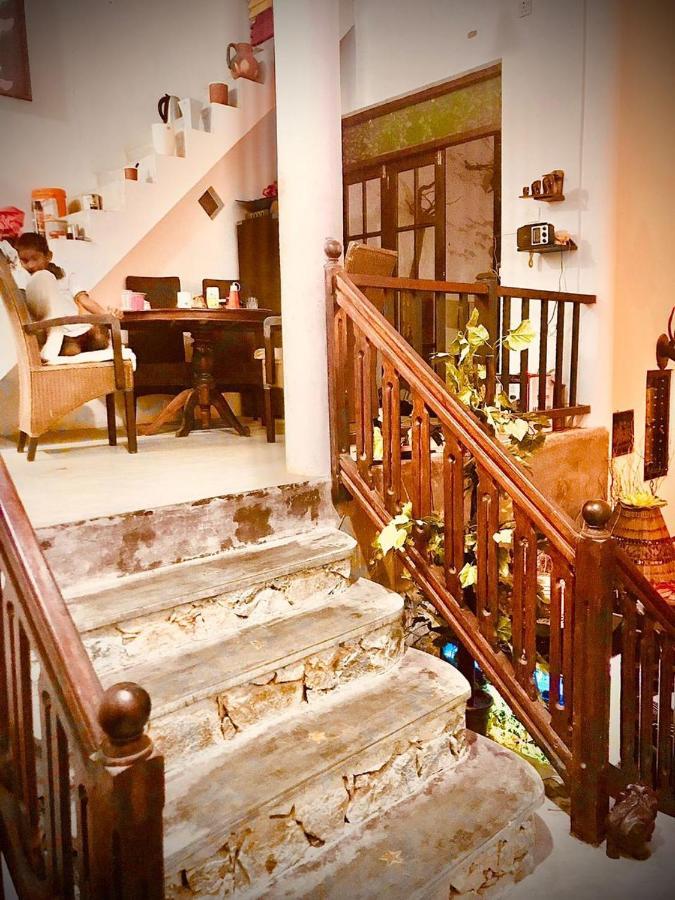 Pearl Villa Rooms And Hostel 乌纳瓦图纳 外观 照片