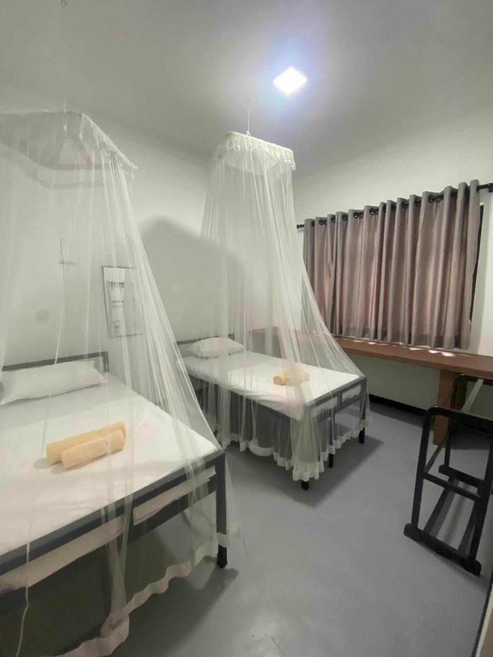 Pearl Villa Rooms And Hostel 乌纳瓦图纳 外观 照片