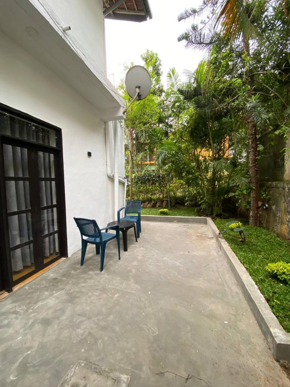 Pearl Villa Rooms And Hostel 乌纳瓦图纳 外观 照片