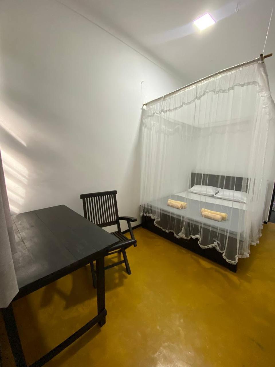 Pearl Villa Rooms And Hostel 乌纳瓦图纳 外观 照片